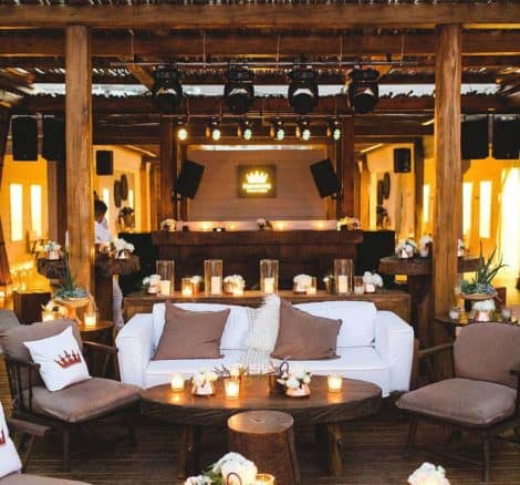 intimate sitting area for wedding guests