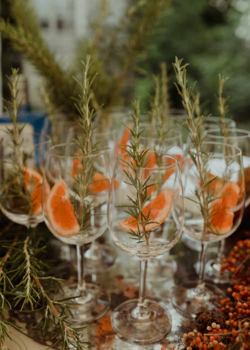 wedding glasses decorated with grapefruit