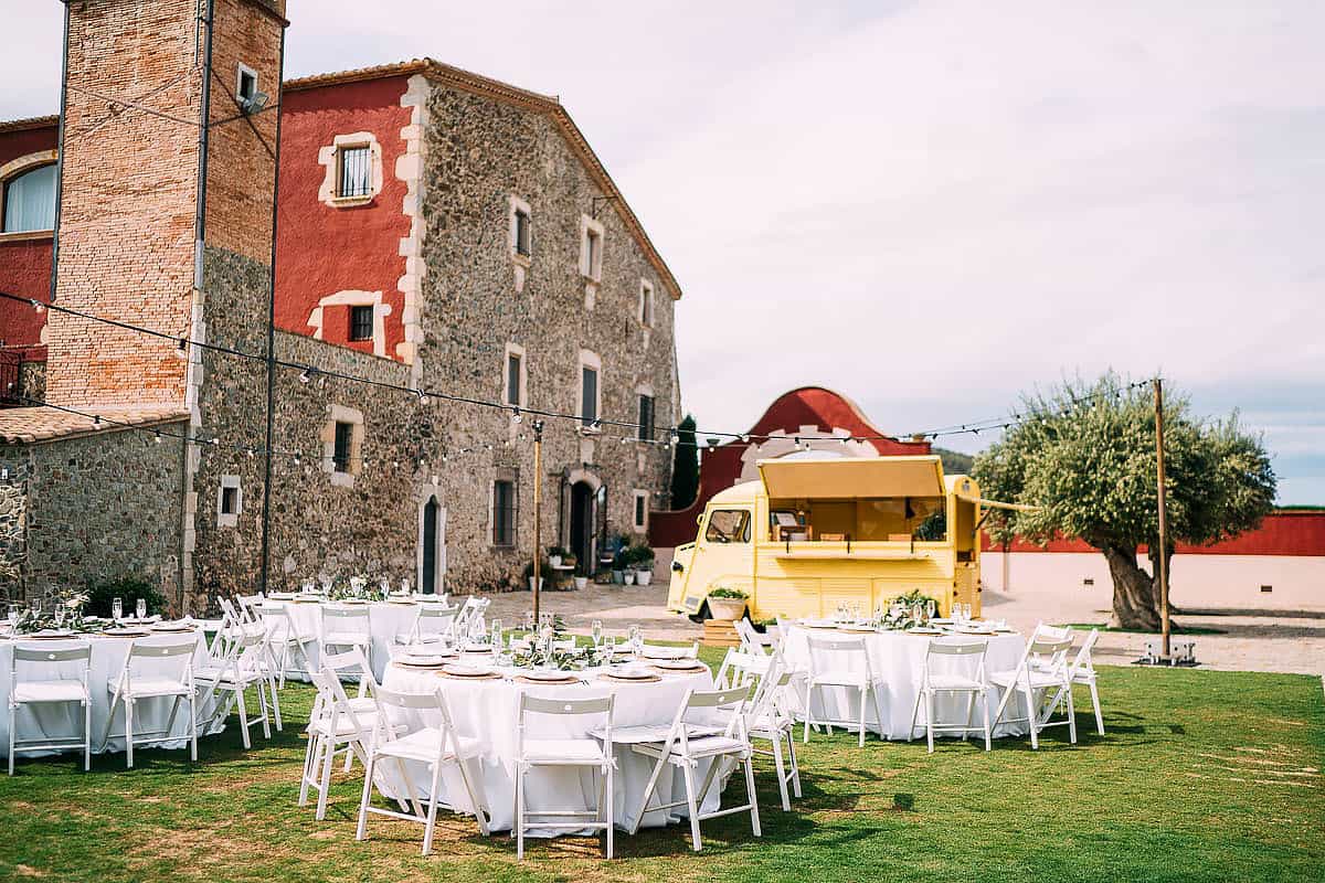 wedding at a villa in mas torroella