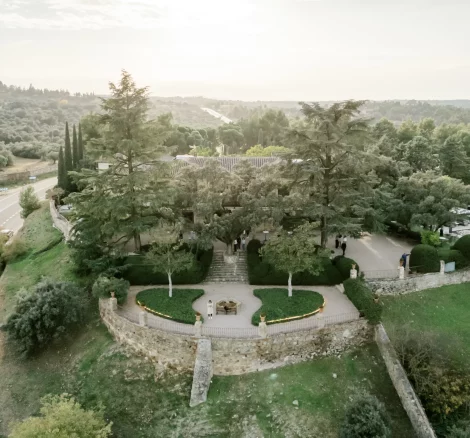 Image of gardens at wedding venue Cigarral de las Mercedes