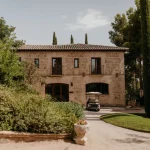 Front view of wedding venue Cigarral de las Mercedes