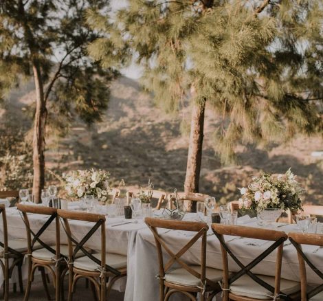 wedding table overlooking mountain vista