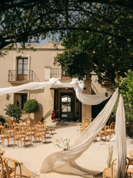 Image of wedding ceremony at wedding venue Casa La Siesta