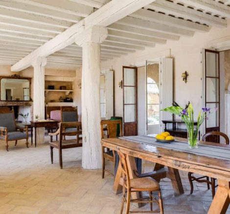 living room with lemons on the dining table at spanish wedding venue casa la siesta in spain