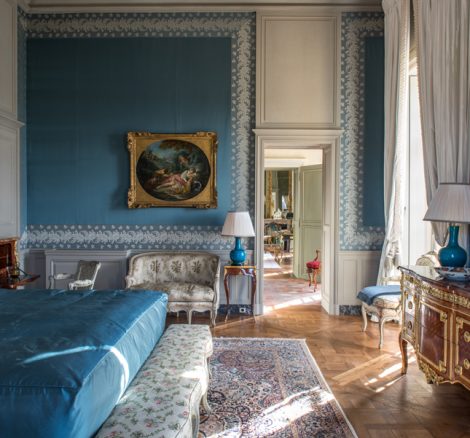 One of the bedrooms at the stunning French wedding venue, Château de Villette
