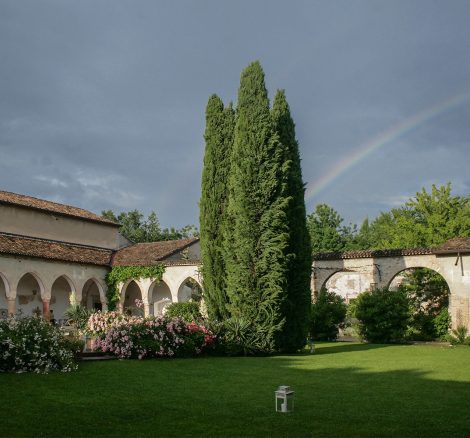 grounds at Italian wedding venue convento dell'Annunciata