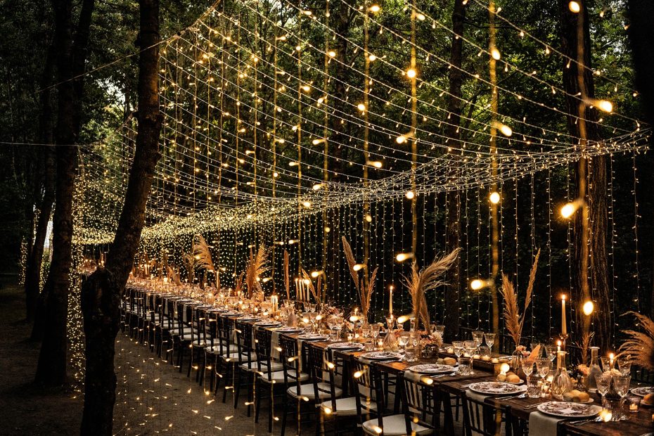 long rectangular tables in the forest at Italian wedding venue convento dell'Annunciata