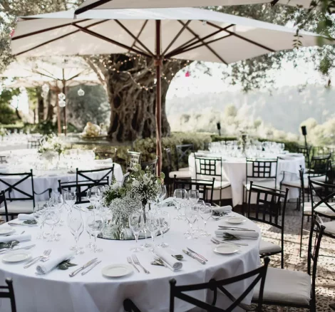 round doing tables at luxury wedding venue ca's xorc in mallorca