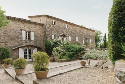 rustic french wedding venue in provence domain du rey