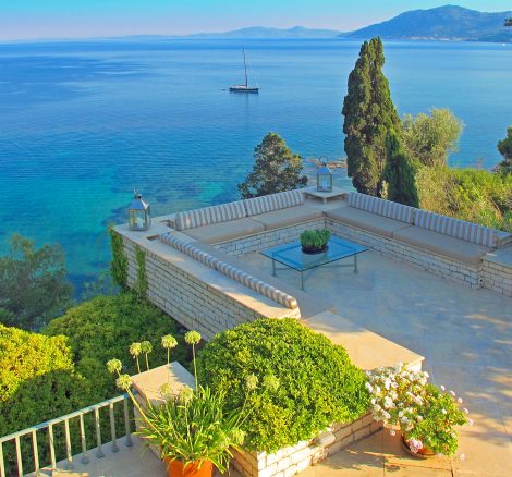 overhanging terrace at wedding venue villa in corfu Greece at villa Sylva
