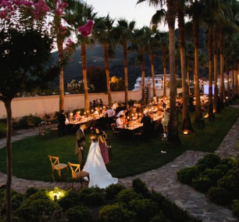 evening wedding at Douro valley wedding venue in portugal