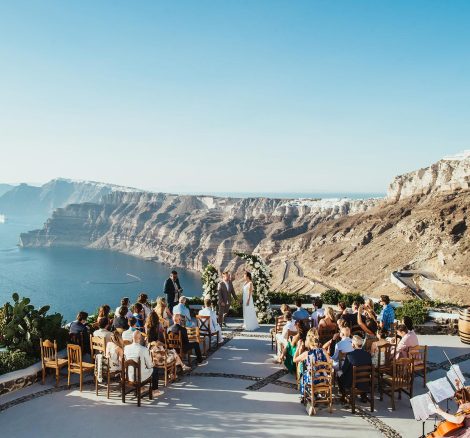 360 degree sea view at wedding venue in Santorini venetsanos winery