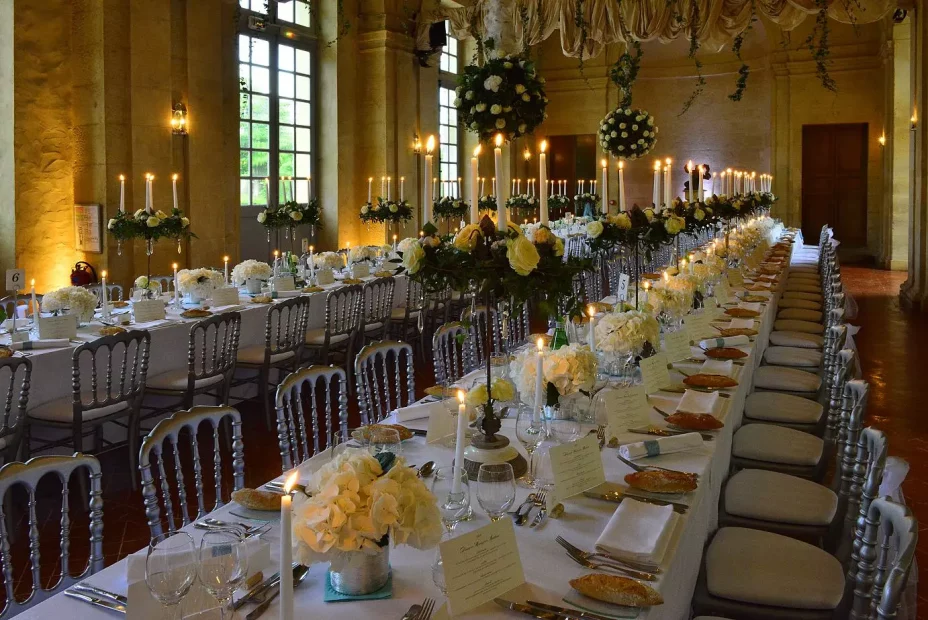long wedding table arrangement at chateau wedding venue in france chateau de vallery