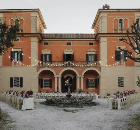 view of the front of villa lena at wedding venue in tuscany villa lena