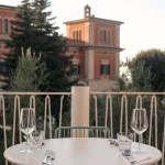 al fresco table at wedding venue in tuscany villa lena