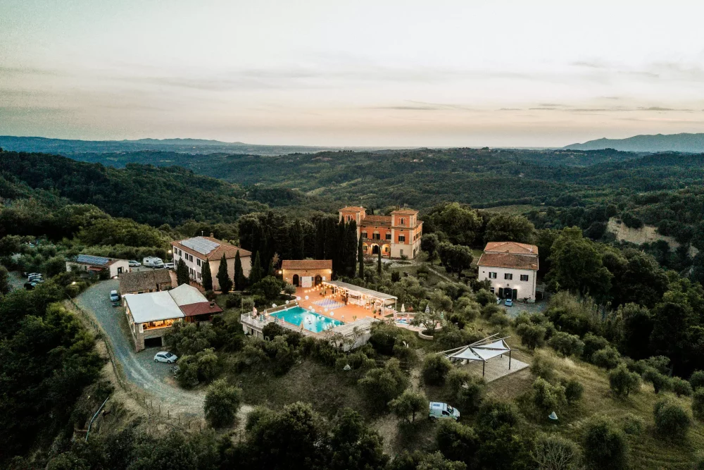 rural wedding venue in italy villa lena