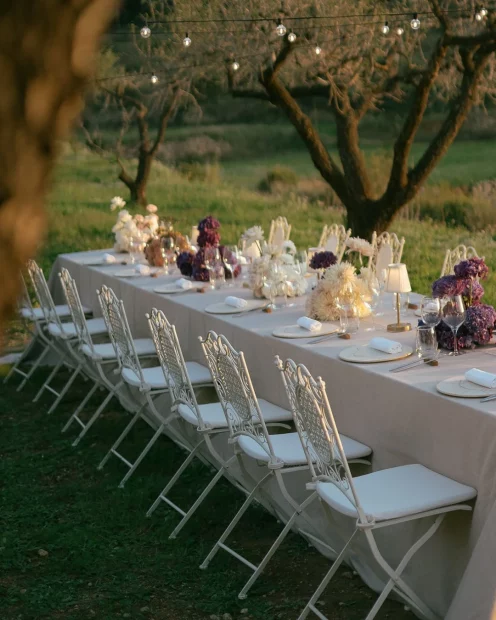 Image of table and chairs at wedding venue Masia Cabellut, Spain