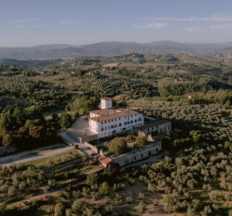 Drone shot of wedding venue Villa-Corsini, Italy