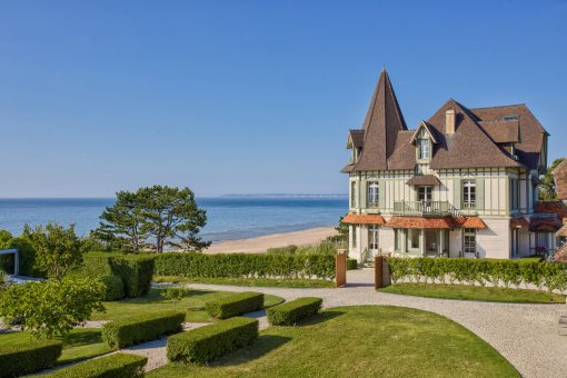 Abbaye Deauville wedding venue in Normandie France
