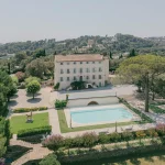 Drone shot of wedding venue Bastide du Roy, France