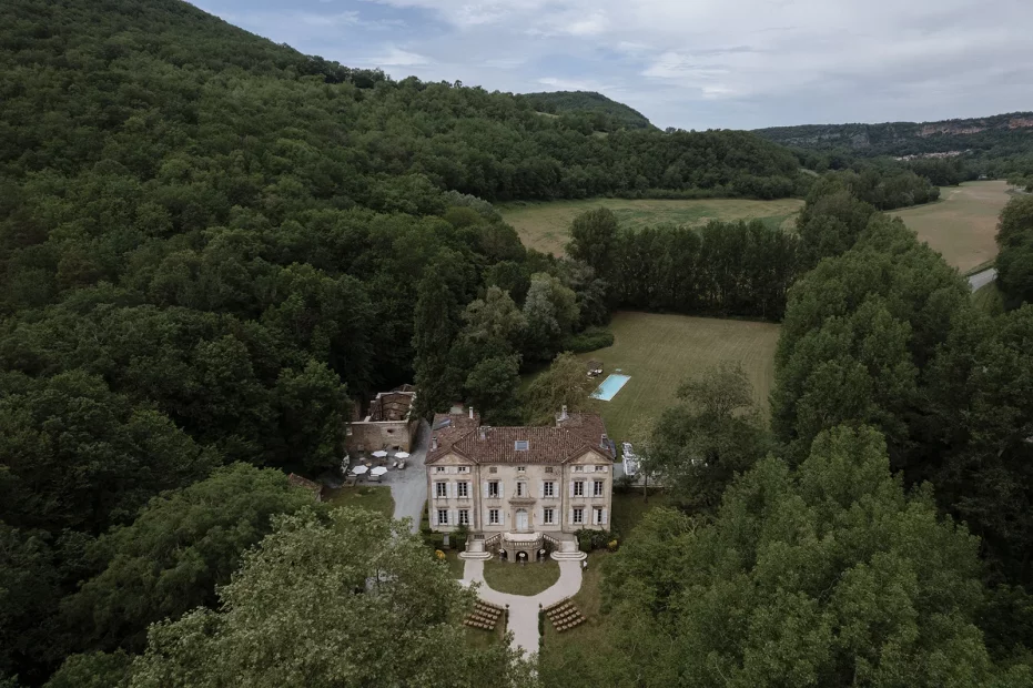 Drone shot of wedding venue Chateau de Pont Bourgue