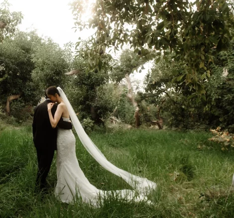 Couple at wedding venue Metohi Istoria, Crete