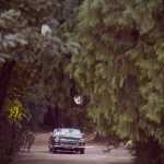 Image of car driving down entrance to wedding venue Quinta do Jordão, Portugal