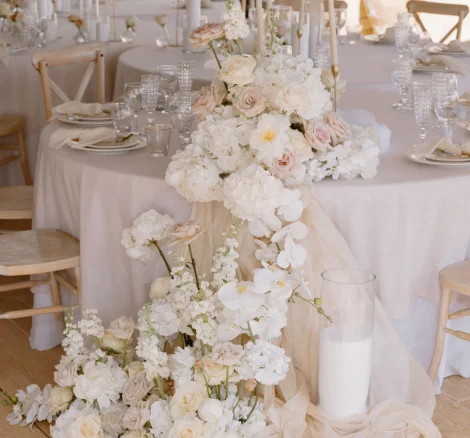 Image of table decoration at wedding venue Elixir Ibiza