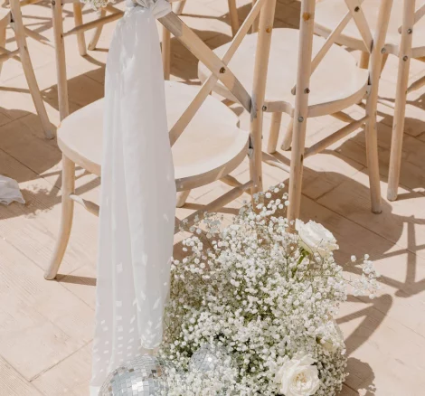 Image of aisle decoration at wedding venue Elixir Ibiza