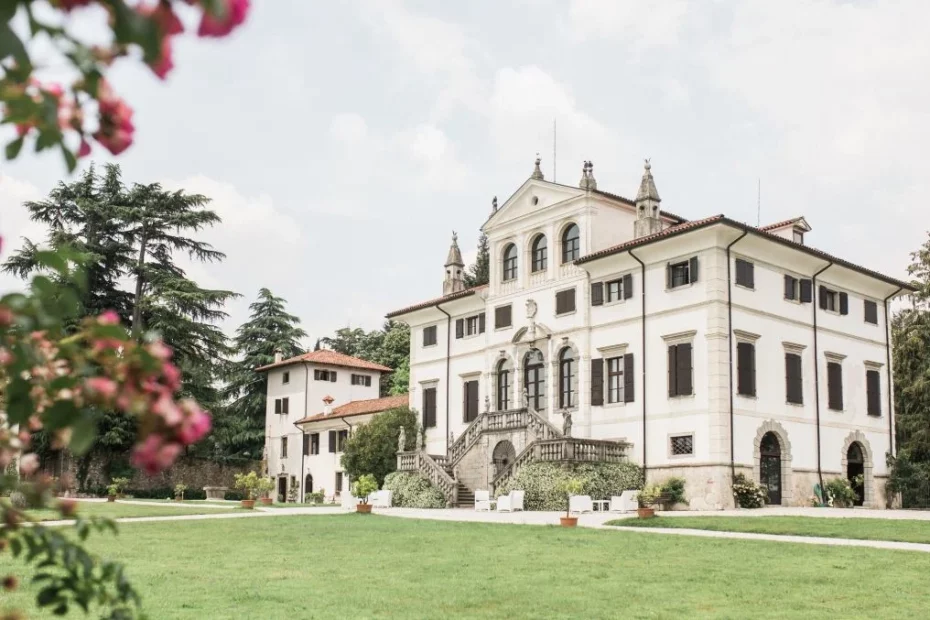 Image of wedding venue Villa Gallici Deciani in Northeastern Italy