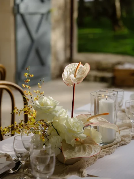 Table decoration at wedding venue Domaine Du Rodier