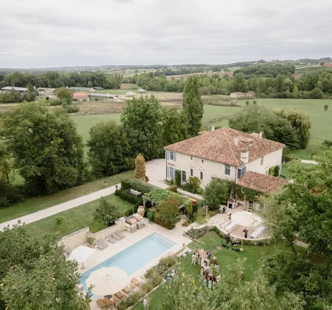 Drone shot of wedding venue Domaine Du Rodier, France