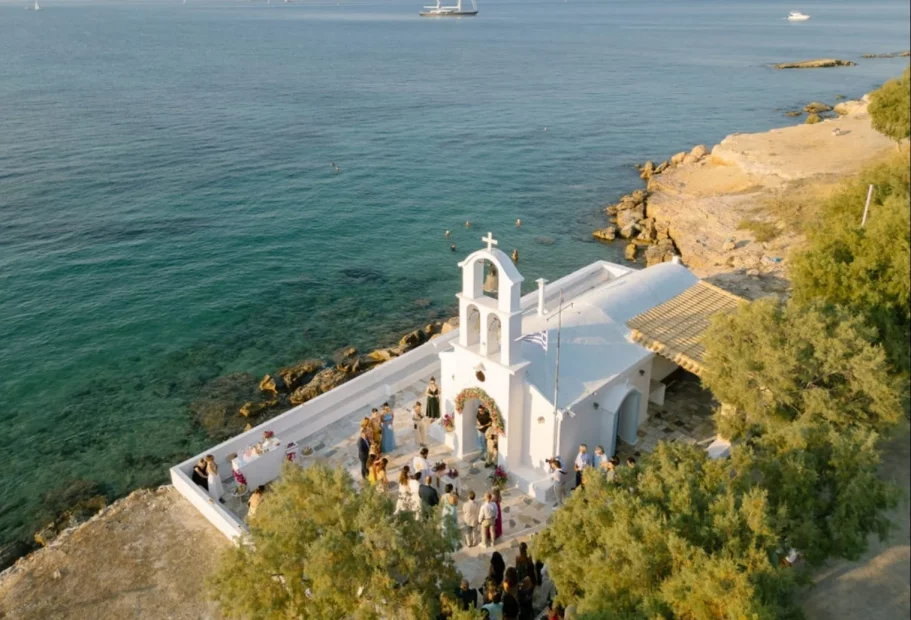 Image of church at wedding venue Villa Aphea