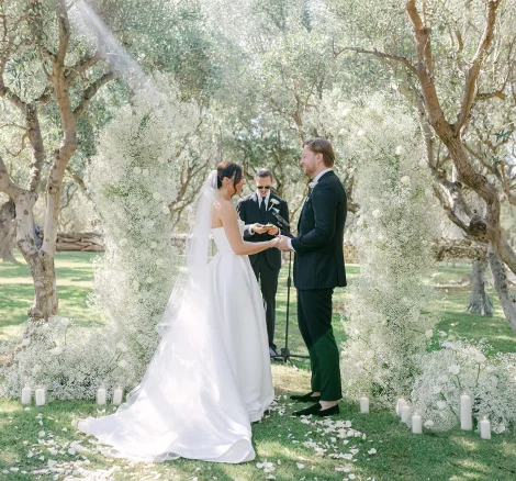 Wedding ceremony at wedding venue Masseria Alchimia in Puglia Italy
