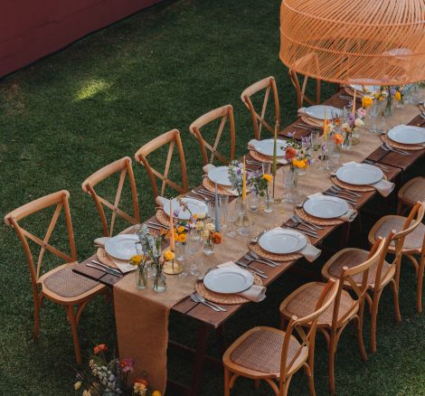 Image of table set up at wedding venue Hacienda Sambana