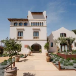 Full image of main house at wedding venue El Serral Hotel in Barcelona Spain