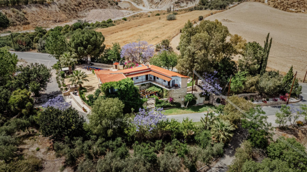 Drone shot of wedding venue vasilias nikoklis inn